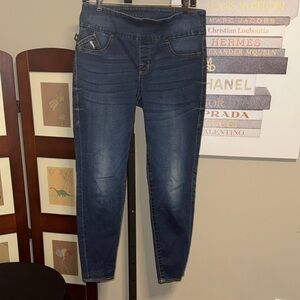 Rock & Republic Fever pull onDark Blue Women's Jeggings